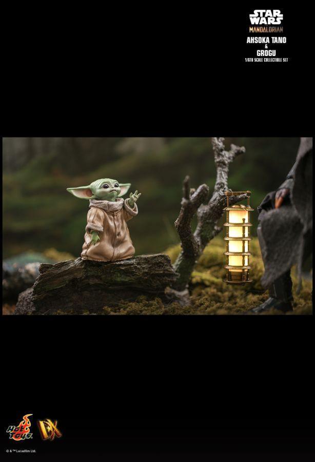 HOTDX21 Star Wars: The Mandalorian - Ahsoka Tano and Grogu 1:6 Scale 12" Action Figure Set - Hot Toys - Titan Pop Culture