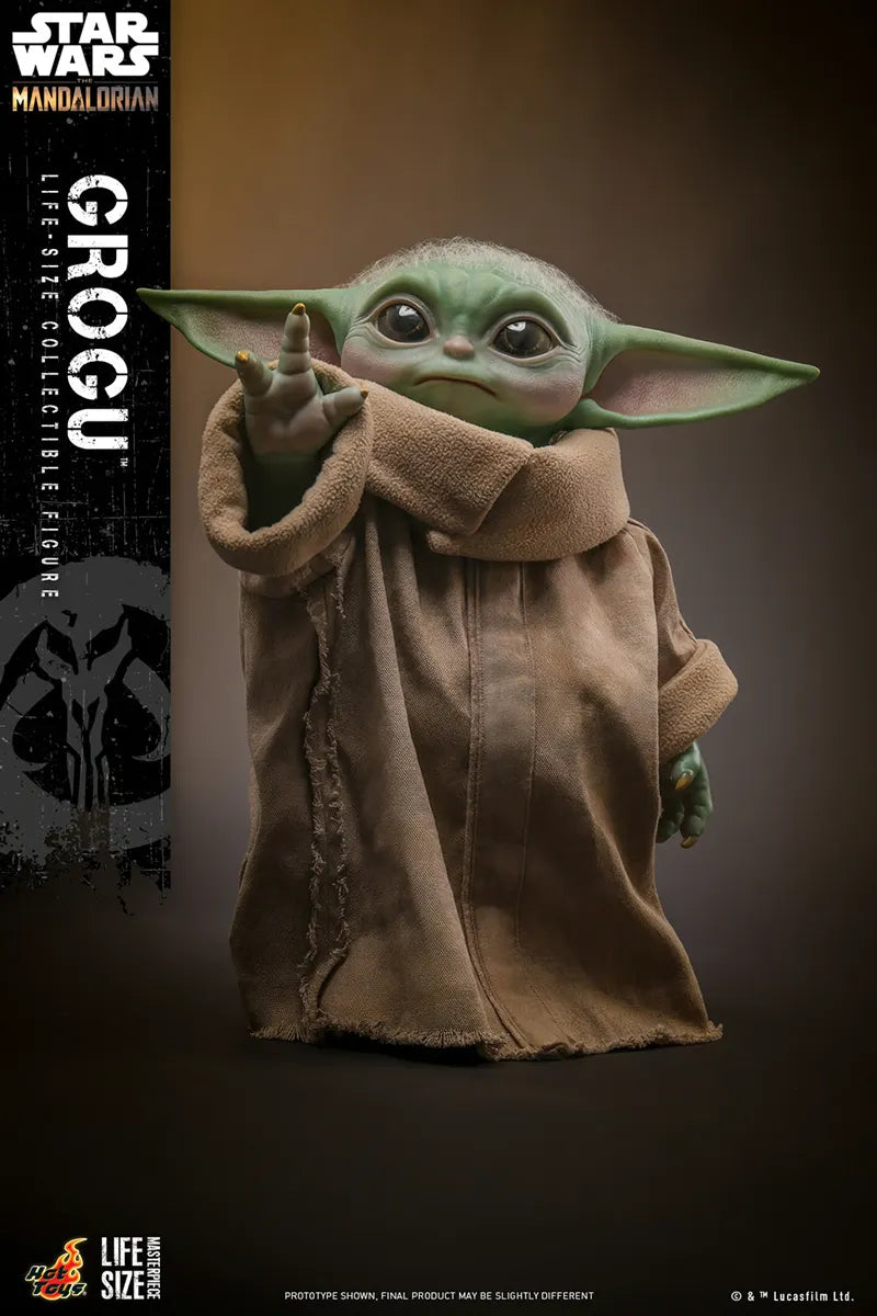 Star Wars: Mandalorian - Figura de acción coleccionable de Grogu a tamaño real