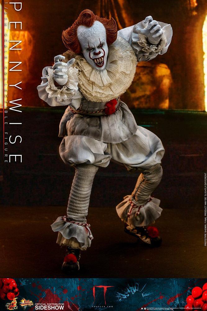 HOTMMS555 It: Chapter 2 - Pennywise with Balloon 1:6 Scale 12" Action Figure - Hot Toys - Titan Pop Culture