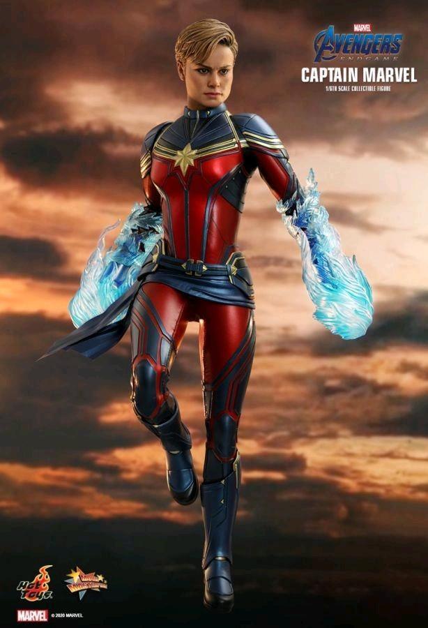 HOTMMS575 Avengers 4: Endgame - Captain Marvel 1:6 Scale 12" Action Figure - Hot Toys - Titan Pop Culture