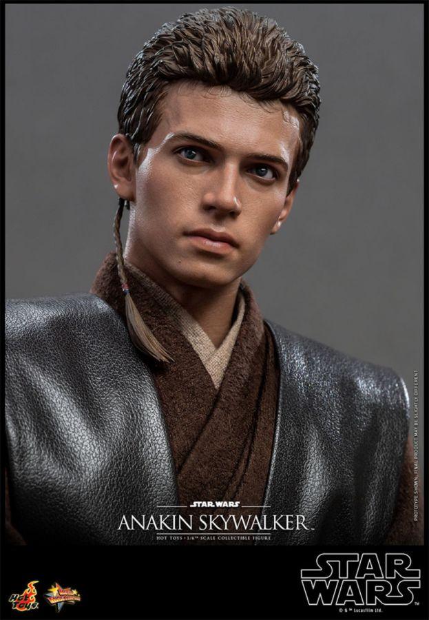 HOTMMS677 Star Wars - Anakin Skywalker Attack of the Clones 1:6th Scale Action Figure - Hot Toys - Titan Pop Culture