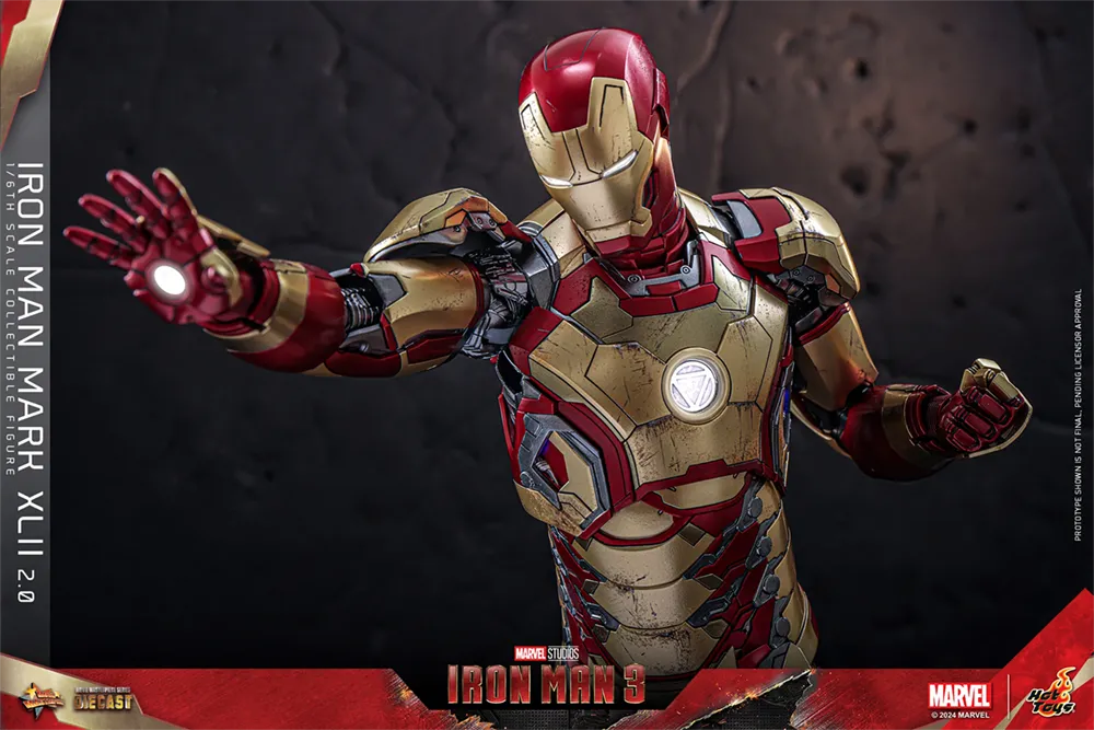 HOTMMS758D65 Iron Man 3 - Iron Man Mk 42 (2.0) 1:6 Scale Collectable Action Figure - Hot Toys - Titan Pop Culture