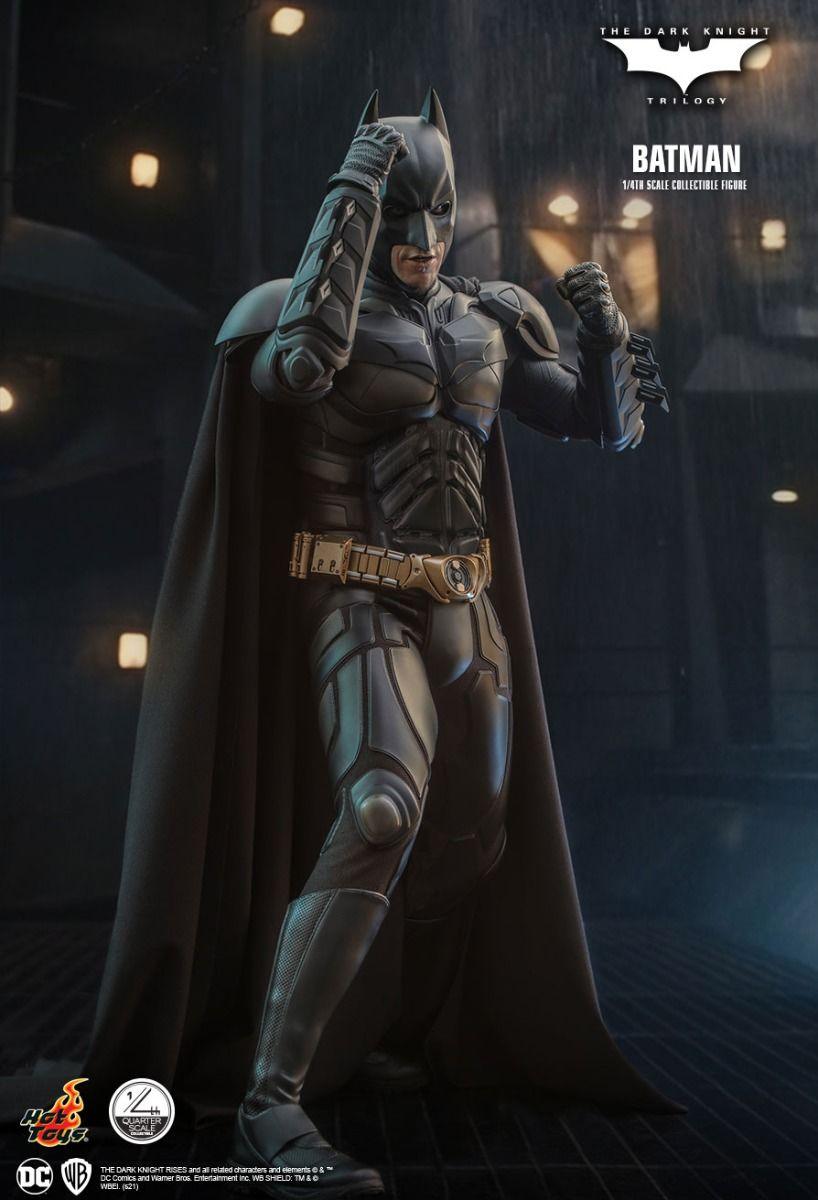 HOTQS019 Batman The Dark Knight - Batman 1:4 Scale Collectable Action Figure - Hot Toys - Titan Pop Culture