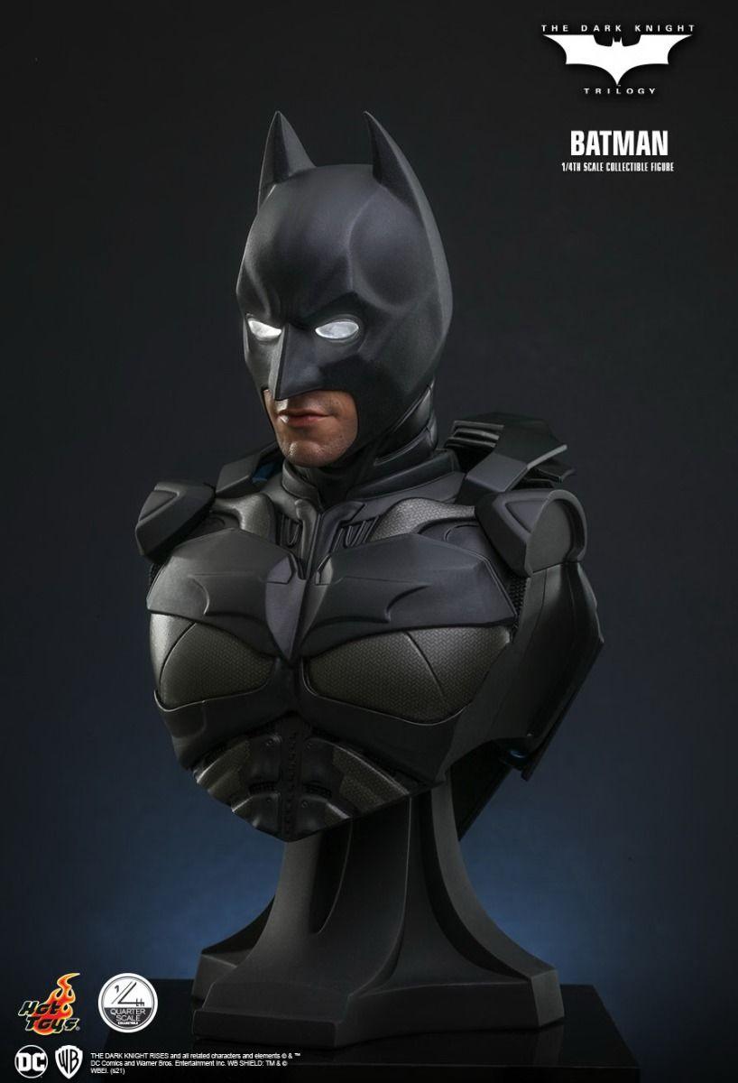 HOTQS019 Batman The Dark Knight - Batman 1:4 Scale Collectable Action Figure - Hot Toys - Titan Pop Culture