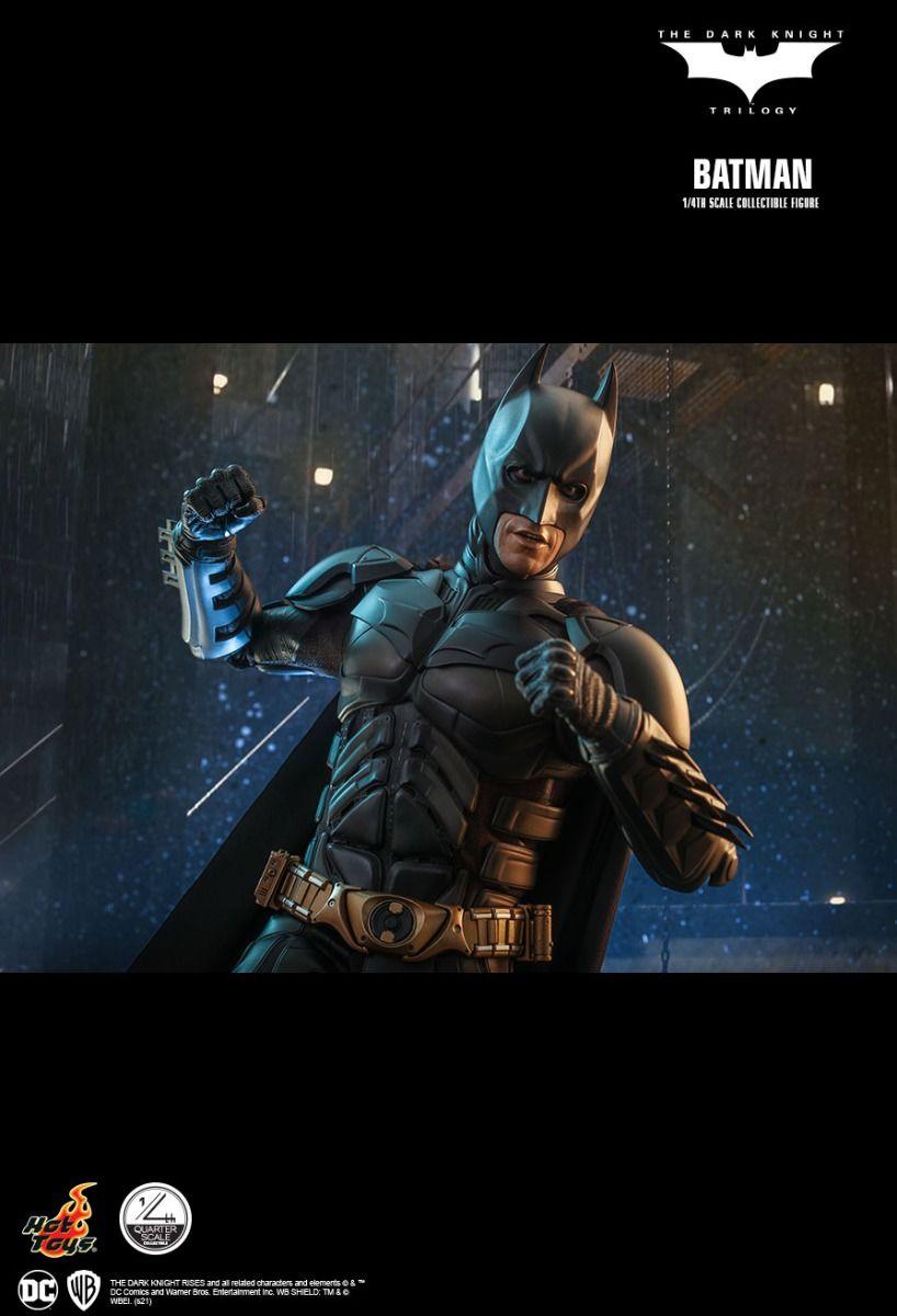 HOTQS019 Batman The Dark Knight - Batman 1:4 Scale Collectable Action Figure - Hot Toys - Titan Pop Culture