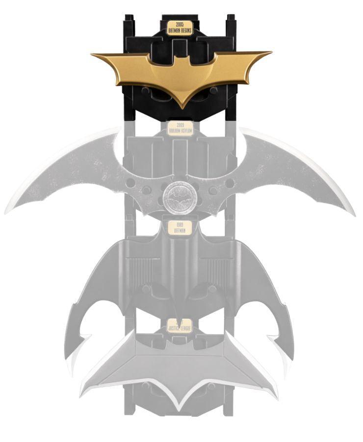 IKO1402 Batman Begins - Batarang Metal Replica - Ikon Collectables - Titan Pop Culture