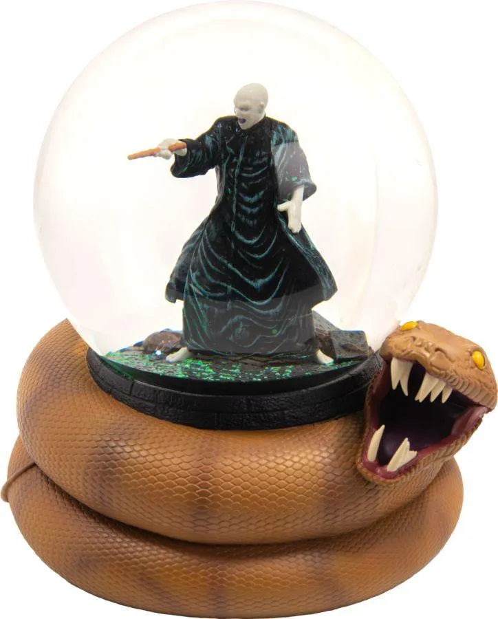 IKO1906 Harry Potter - Voldemort Snowglobe - Ikon Collectables - Titan Pop Culture