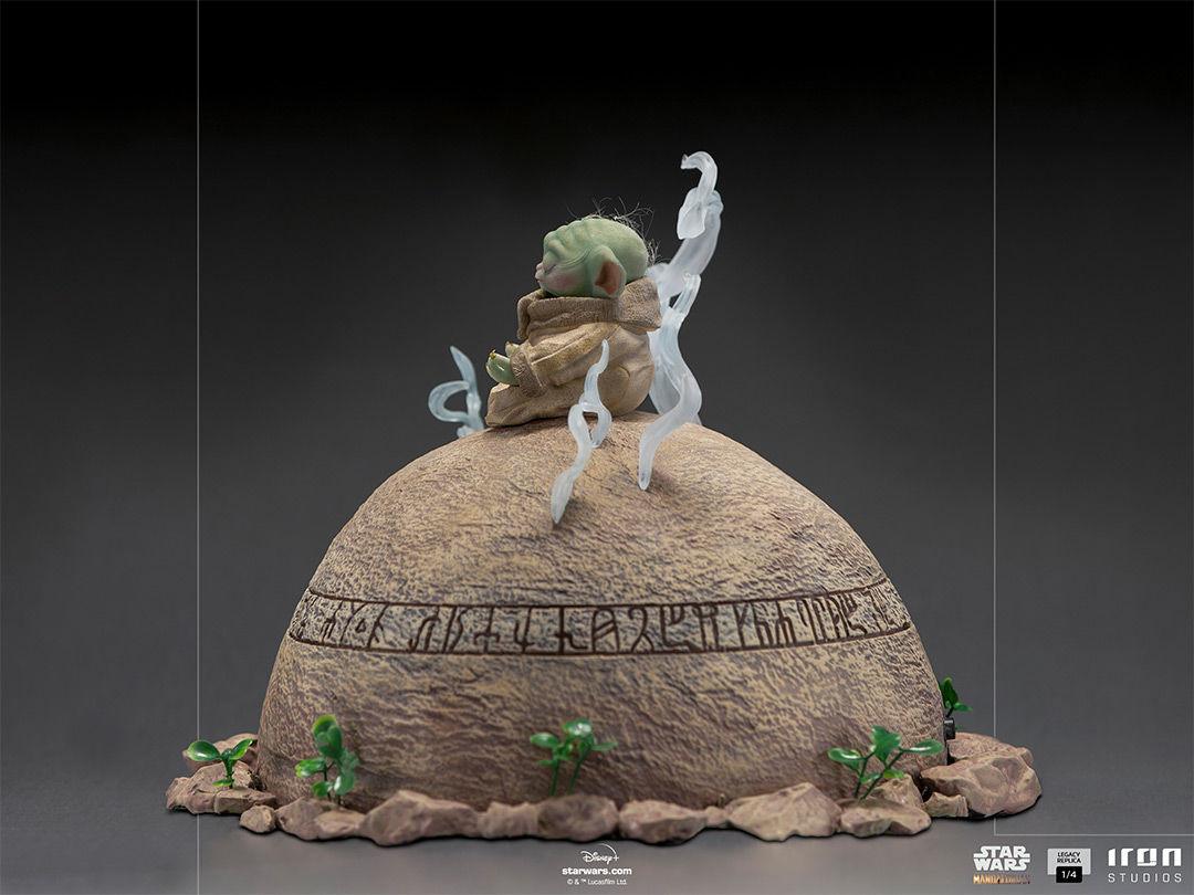 IRO28228 Star Wars: Mandalorian - Grogu Legacy 1:4 Scale Statue - Iron Studios - Titan Pop Culture