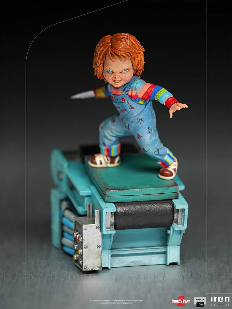 IRO28280 Child's Play - Chucky 1:10 Scale Statue - Iron Studios - Titan Pop Culture