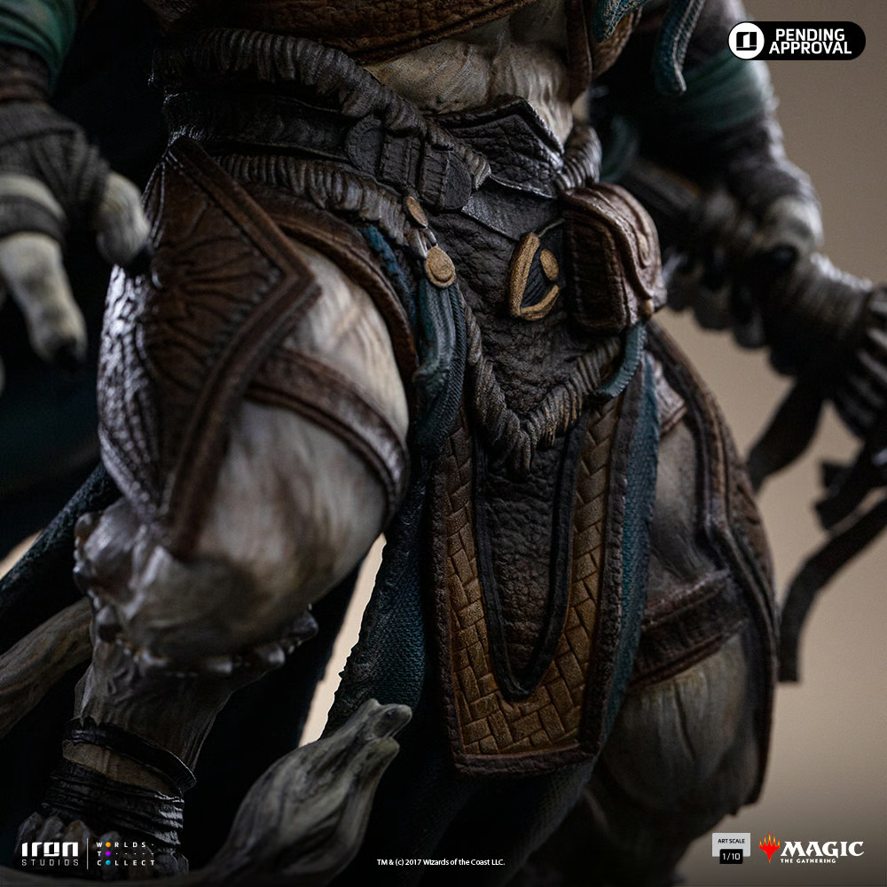 万智牌 – 金鬃阿耶尼 1:10 比例雕像