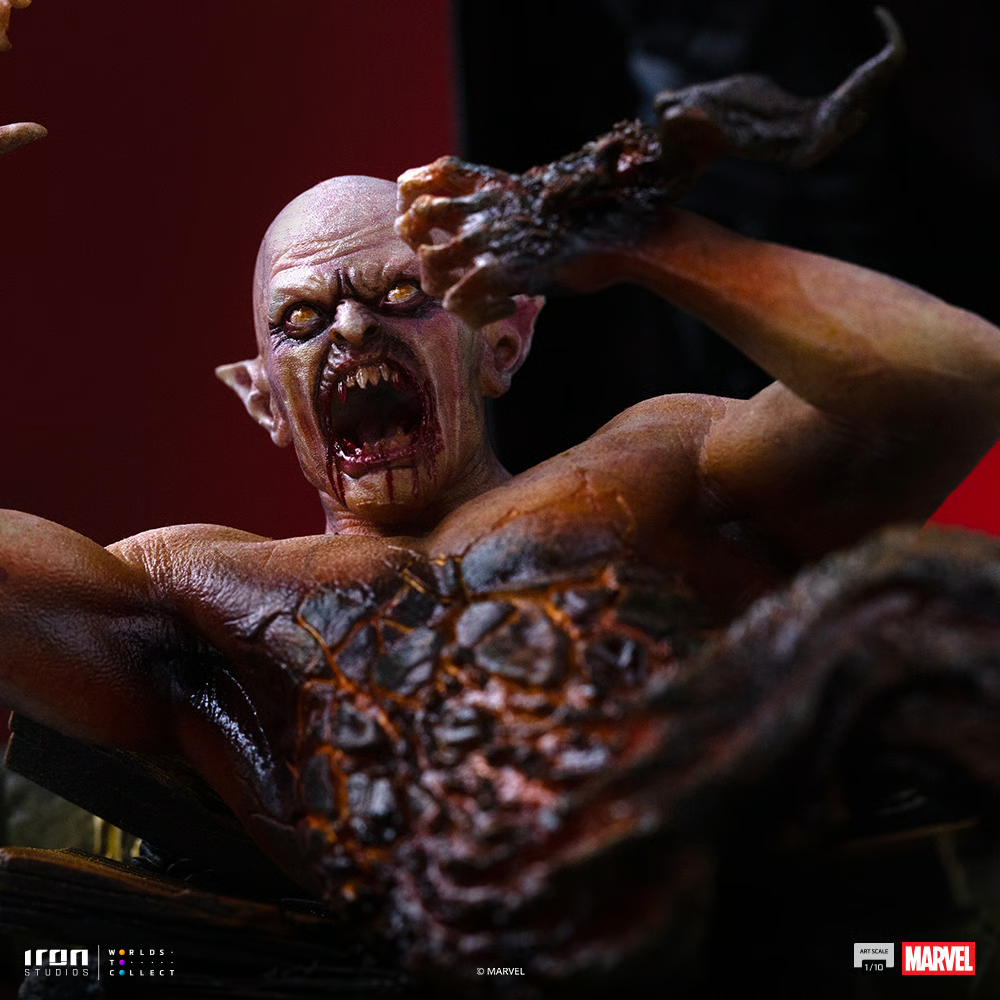 Blade - Blade 1:10 Scale Statue