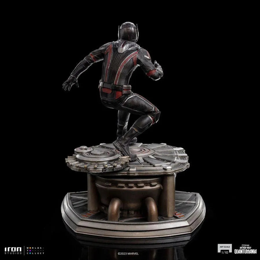 IRO53172 Ant-Man and the Wasp: Quantumania - Ant-Man 1:10 Scale Statue - Iron Studios - Titan Pop Culture