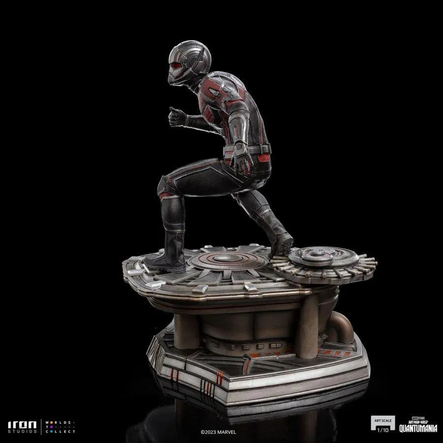 IRO53172 Ant-Man and the Wasp: Quantumania - Ant-Man 1:10 Scale Statue - Iron Studios - Titan Pop Culture