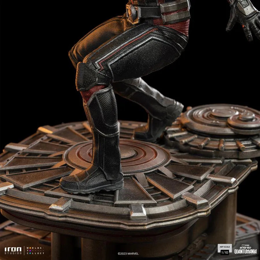 IRO53172 Ant-Man and the Wasp: Quantumania - Ant-Man 1:10 Scale Statue - Iron Studios - Titan Pop Culture