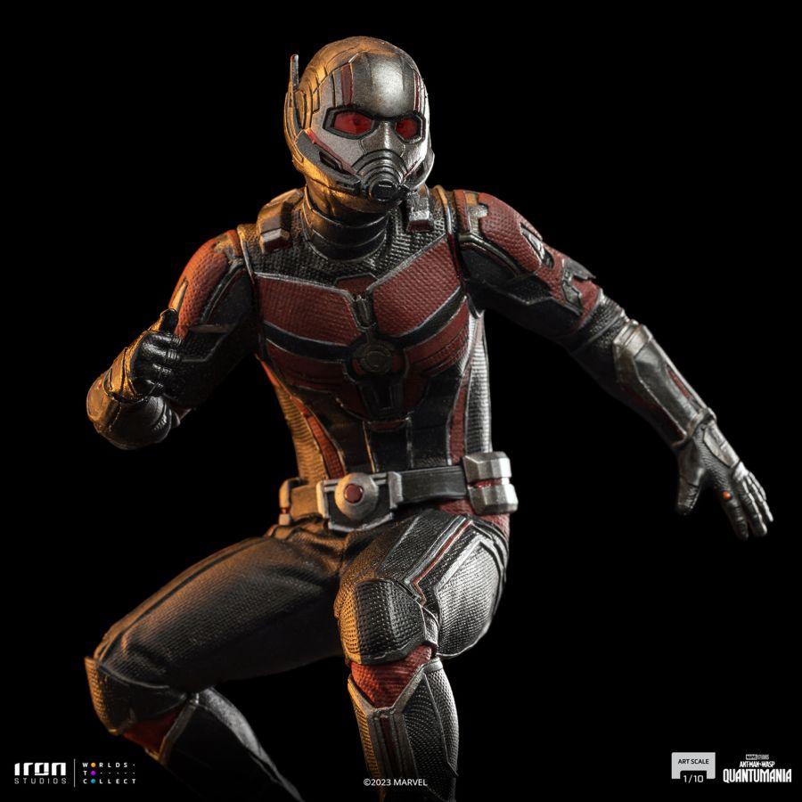 IRO53172 Ant-Man and the Wasp: Quantumania - Ant-Man 1:10 Scale Statue - Iron Studios - Titan Pop Culture