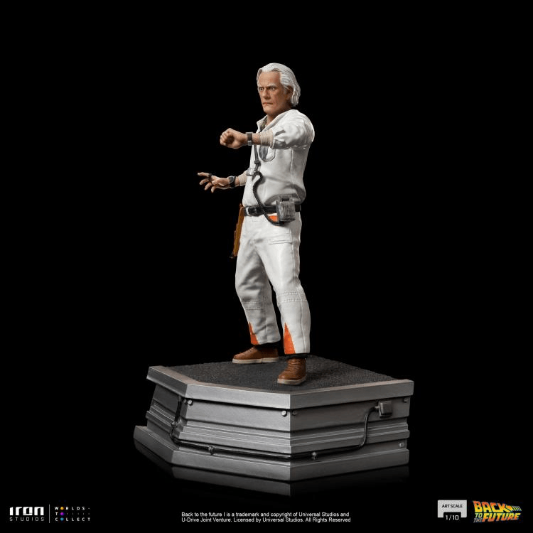 IRO53325 Back To The Future - Doc Brown 1:10 Statue [Version 2] - Iron Studios - Titan Pop Culture