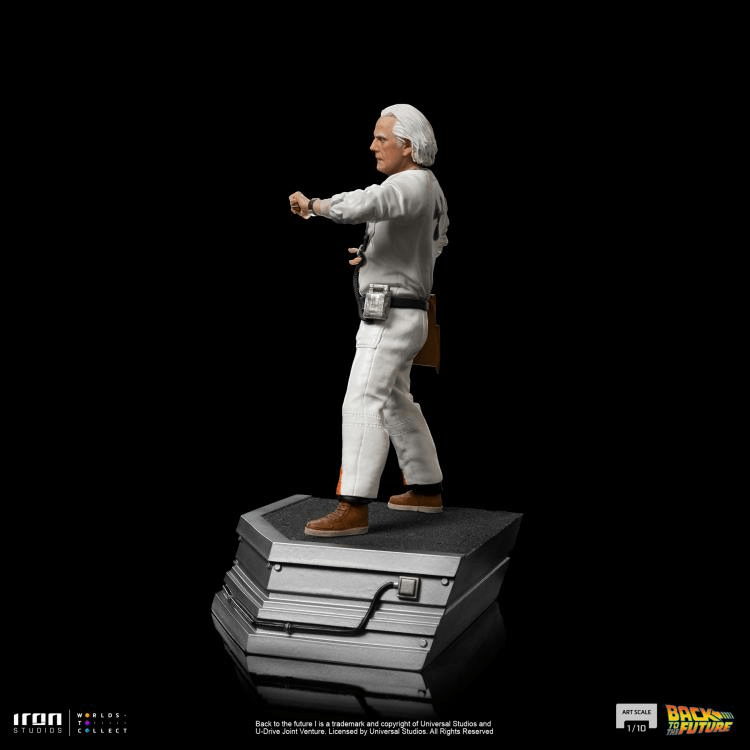 IRO53325 Back To The Future - Doc Brown 1:10 Statue [Version 2] - Iron Studios - Titan Pop Culture