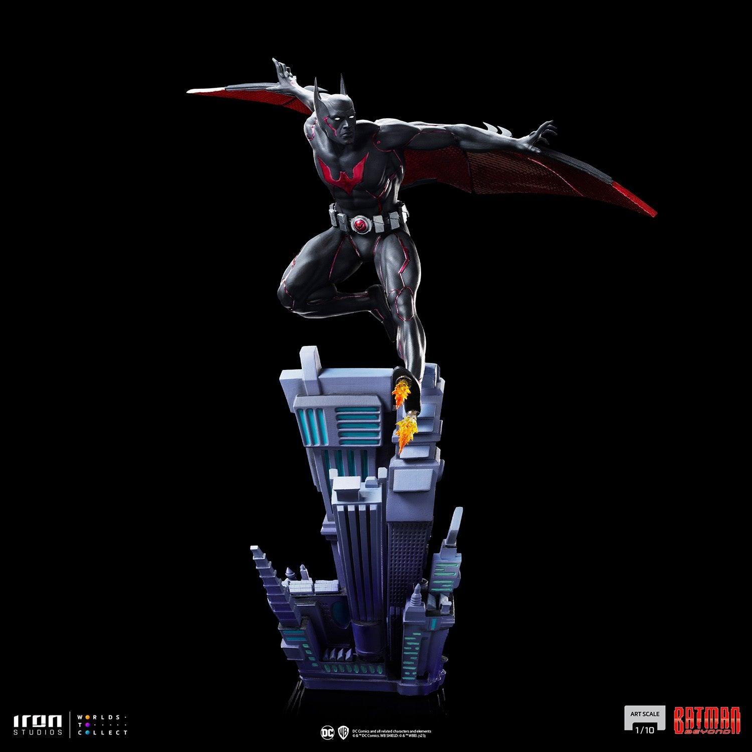 IRO53370 Batman Beyond - Batman 1:10 Scale Statue - Iron Studios - Titan Pop Culture