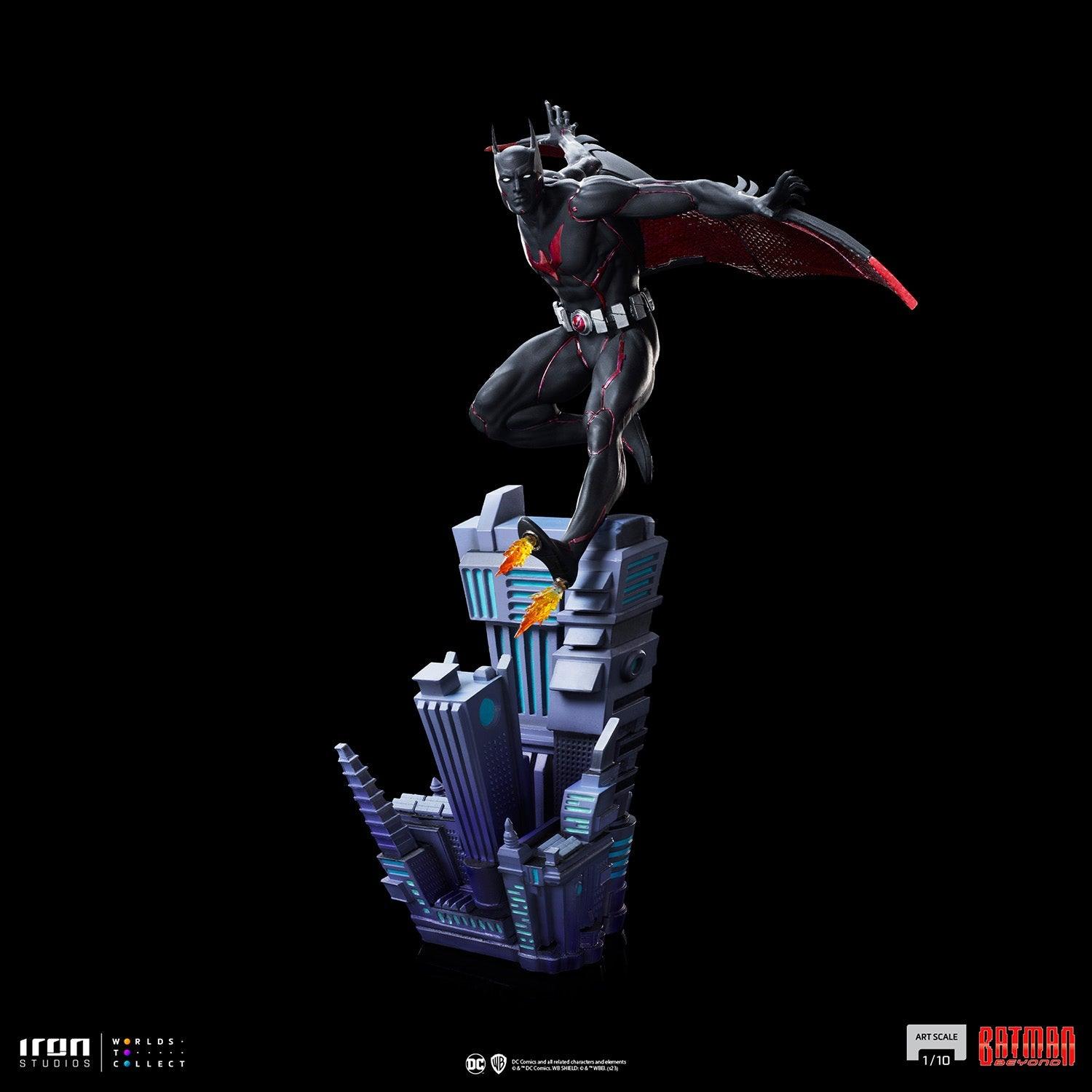 IRO53370 Batman Beyond - Batman 1:10 Scale Statue - Iron Studios - Titan Pop Culture