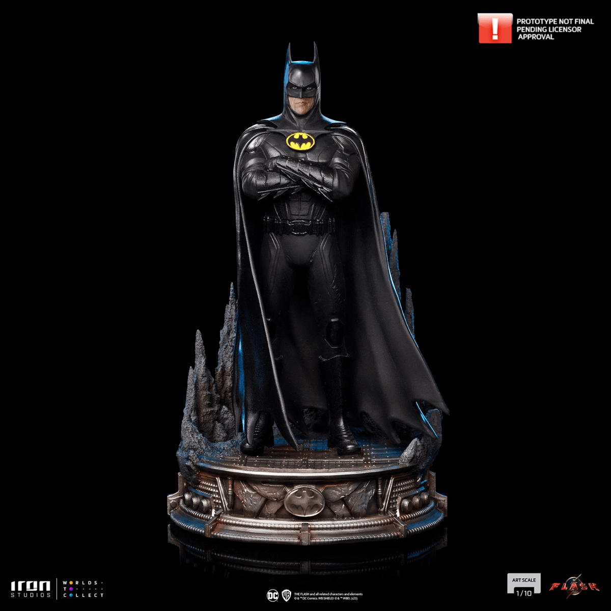 IRO53486 The Flash (2023) - Batman 1:10 Scale Statue - Iron Studios - Titan Pop Culture