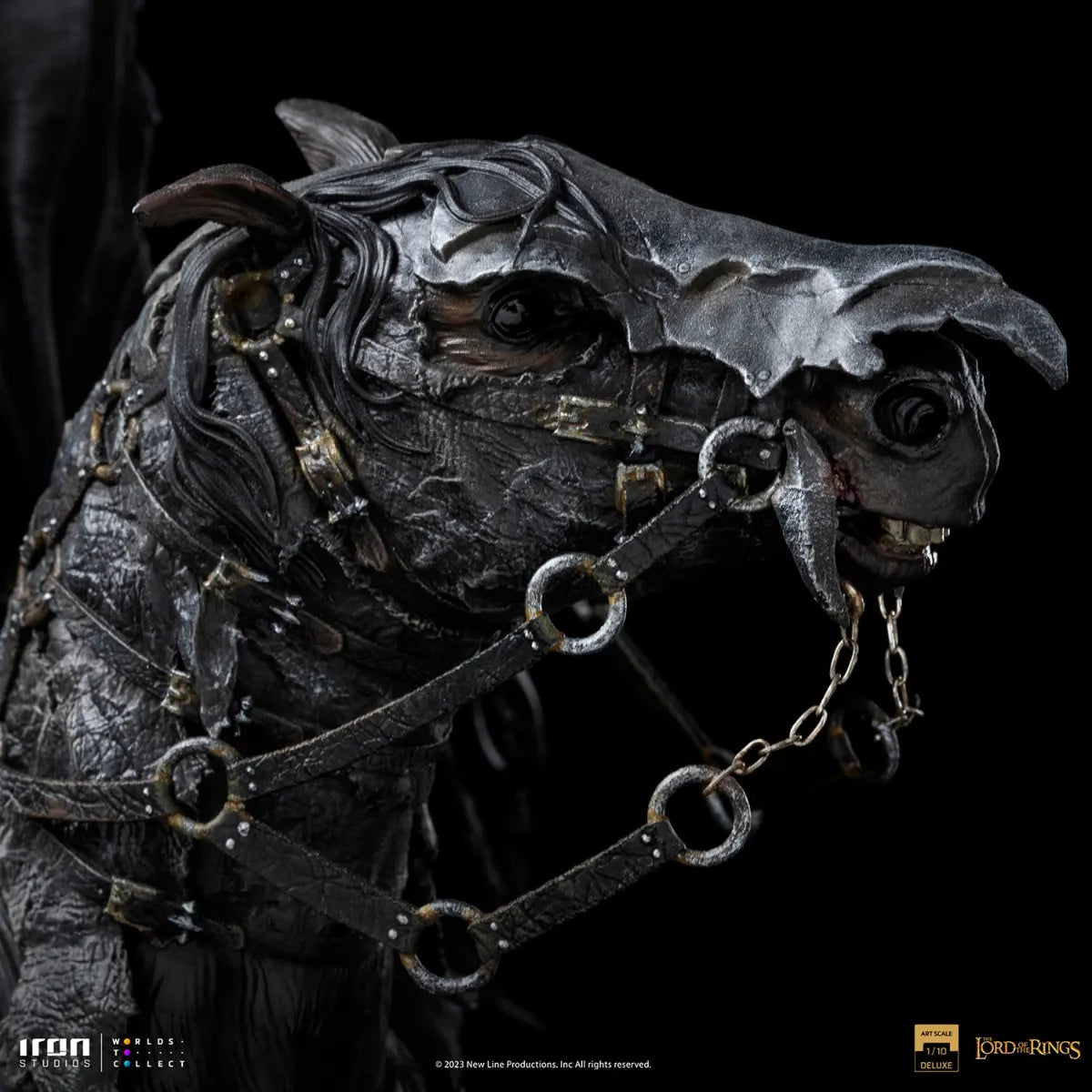 The Lord Of The Rings - Nazgul On Horse Deluxe 1:10 Scale Statue