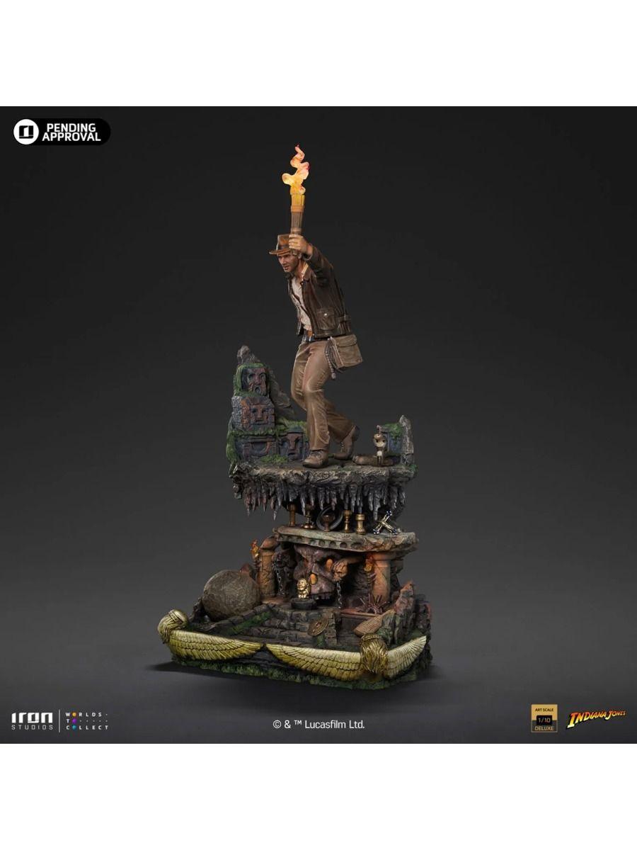 IRO55725 Indiana Jones - Indiana Jones Deluxe 1:10 Scale Statue - Iron Studios - Titan Pop Culture