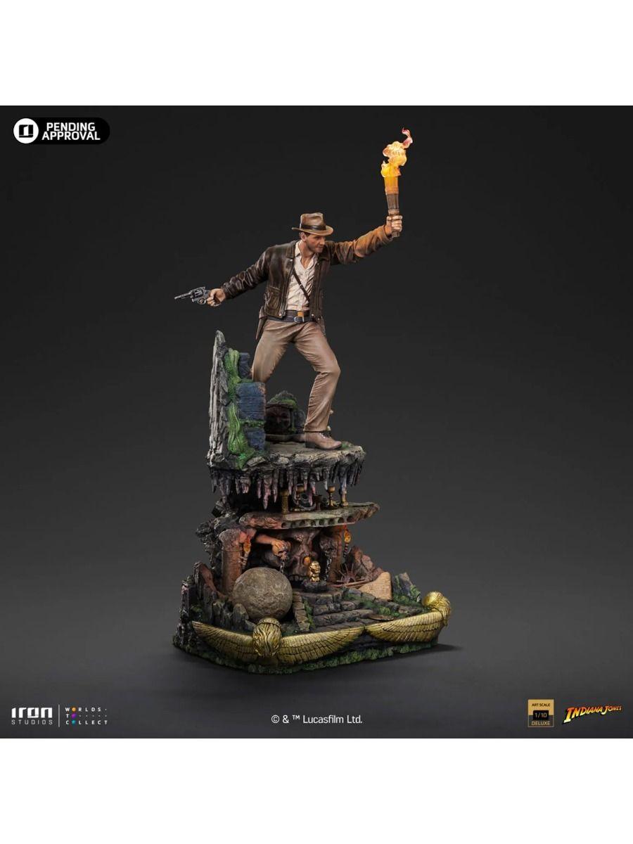 IRO55725 Indiana Jones - Indiana Jones Deluxe 1:10 Scale Statue - Iron Studios - Titan Pop Culture