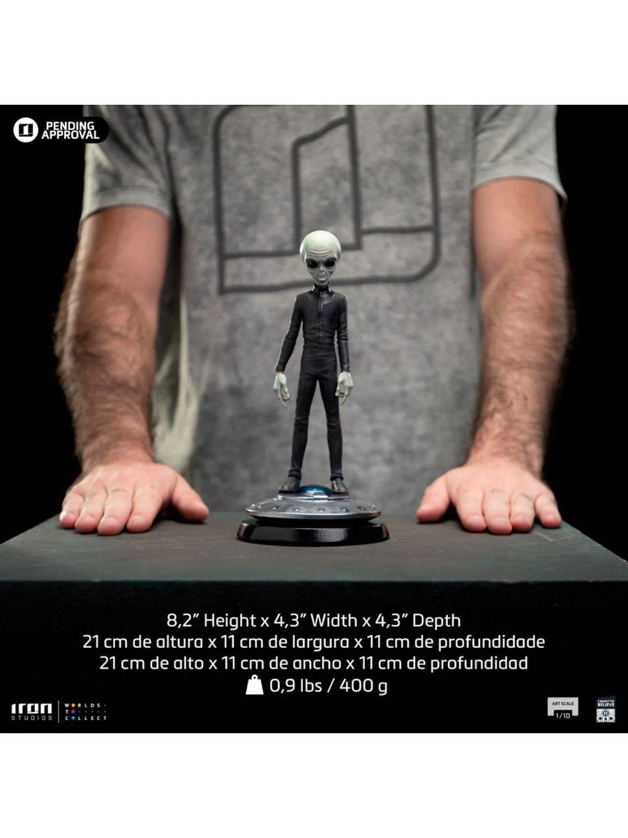 IRO55893 I Want To Believe - Grey Alien 1:10 Scale Statue - Iron Studios - Titan Pop Culture