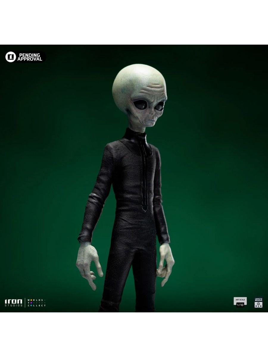 IRO55893 I Want To Believe - Grey Alien 1:10 Scale Statue - Iron Studios - Titan Pop Culture