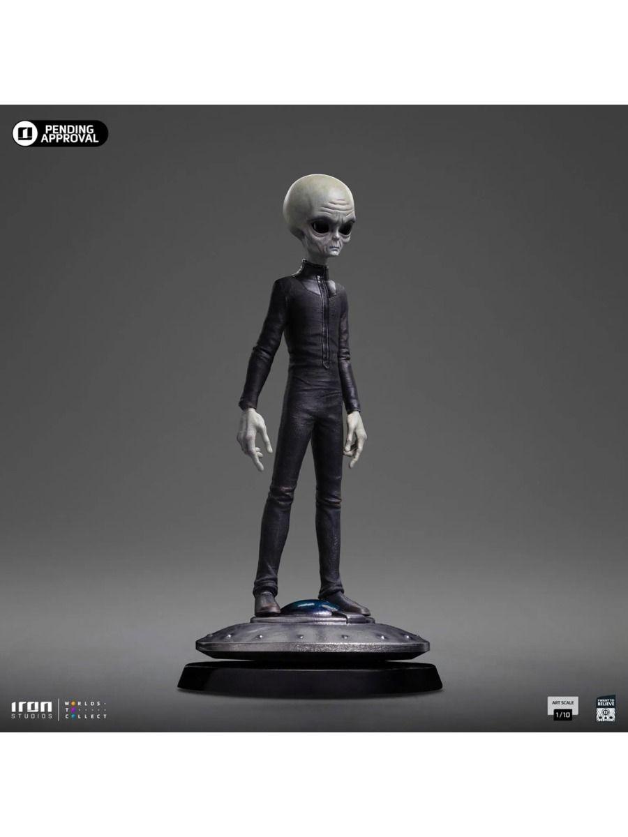 IRO55893 I Want To Believe - Grey Alien 1:10 Scale Statue - Iron Studios - Titan Pop Culture