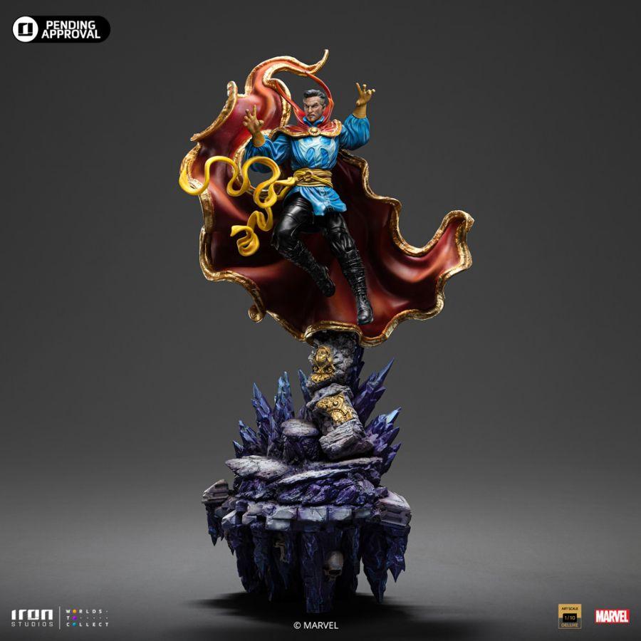 IRO55992 Thanos Vs Avengers - Dr. Strange Deluxe 1:10 Scale Statue - Iron Studios - Titan Pop Culture