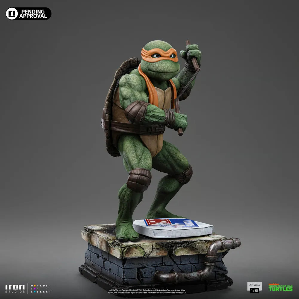 IRO56357 Teenage Mutant Ninja Turtles - '90's Michelangelo 1:10 Scale Statue - Iron Studios - Titan Pop Culture