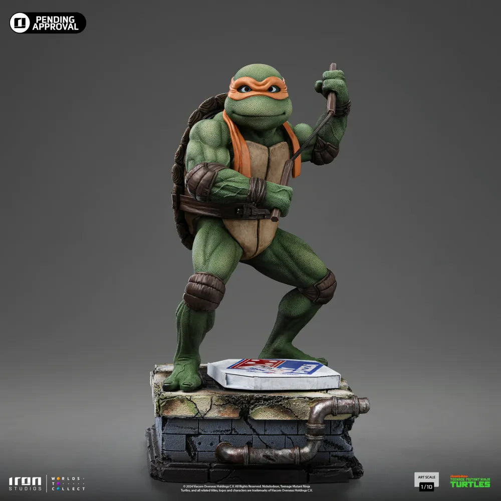 IRO56357 Teenage Mutant Ninja Turtles - '90's Michelangelo 1:10 Scale Statue - Iron Studios - Titan Pop Culture