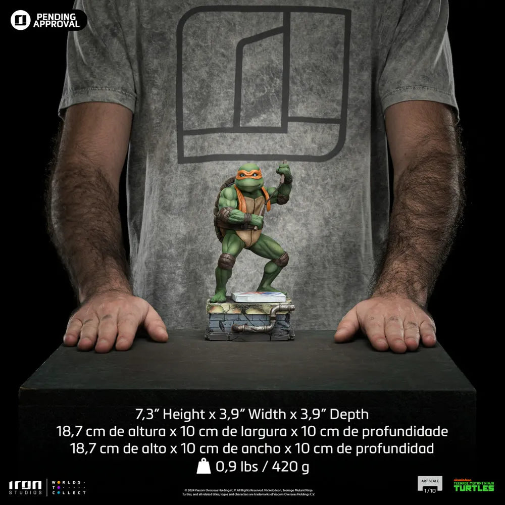 IRO56357 Teenage Mutant Ninja Turtles - '90's Michelangelo 1:10 Scale Statue - Iron Studios - Titan Pop Culture