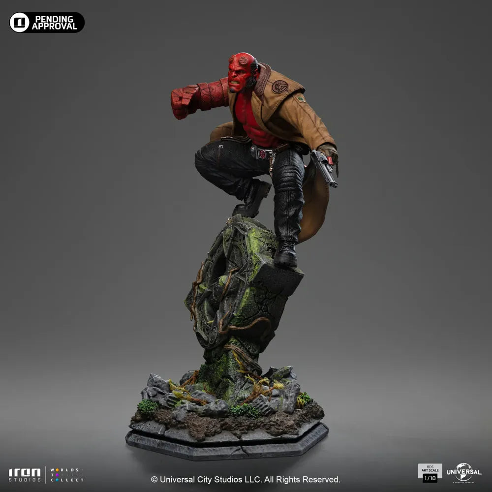 IRO56395 Hellboy 2 - Hellboy 1:10 Scale Statue - Iron Studios - Titan Pop Culture