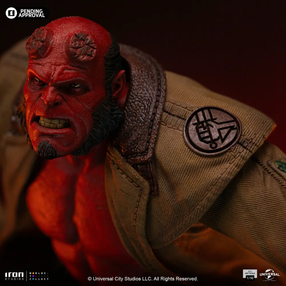 IRO56395 Hellboy 2 - Hellboy 1:10 Scale Statue - Iron Studios - Titan Pop Culture