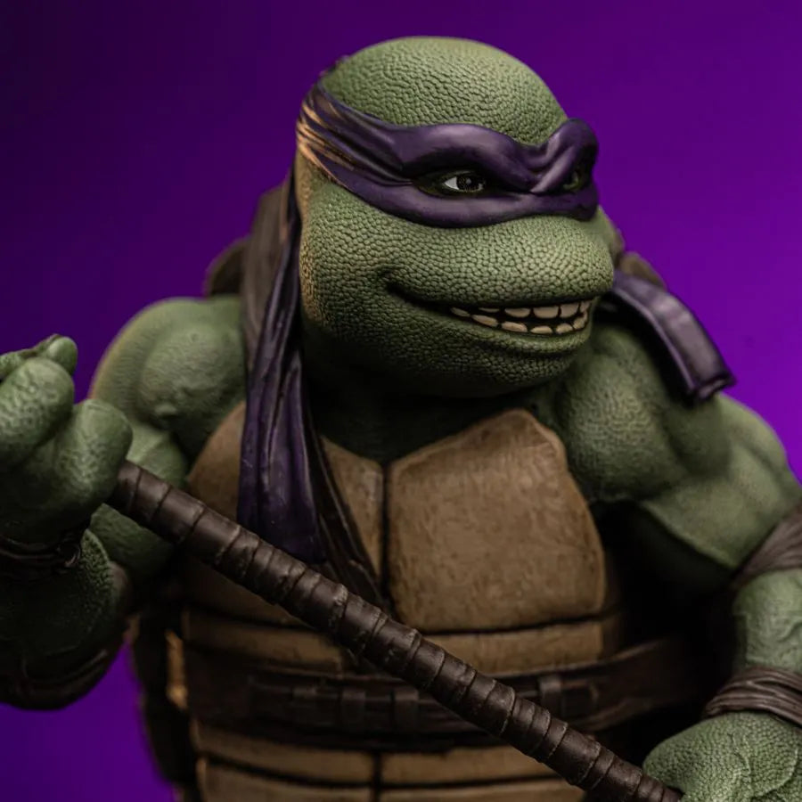 IRO56463 Teenage Mutant Ninja Turtles (1990) - Donatello 1:10 Scale Statue - Iron Studios - Titan Pop Culture