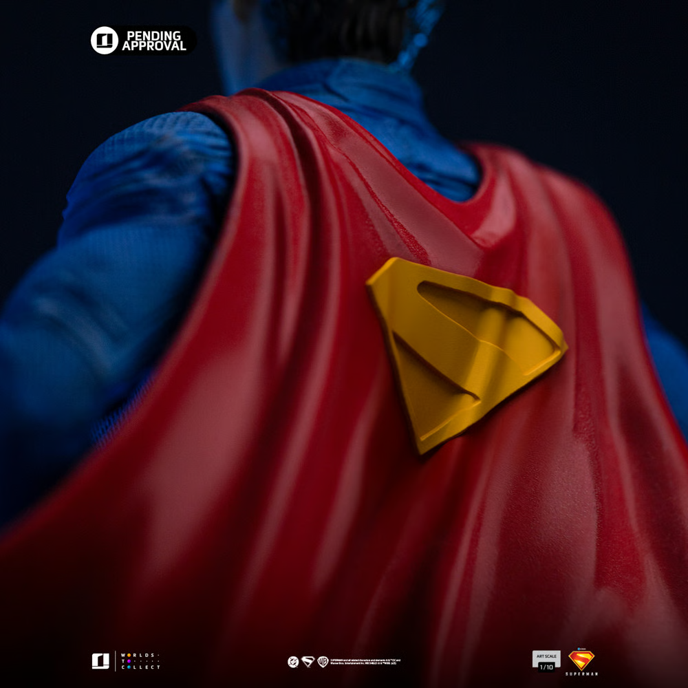 Superman (2025) - Estatua de Superman y Krypto a escala 1:10