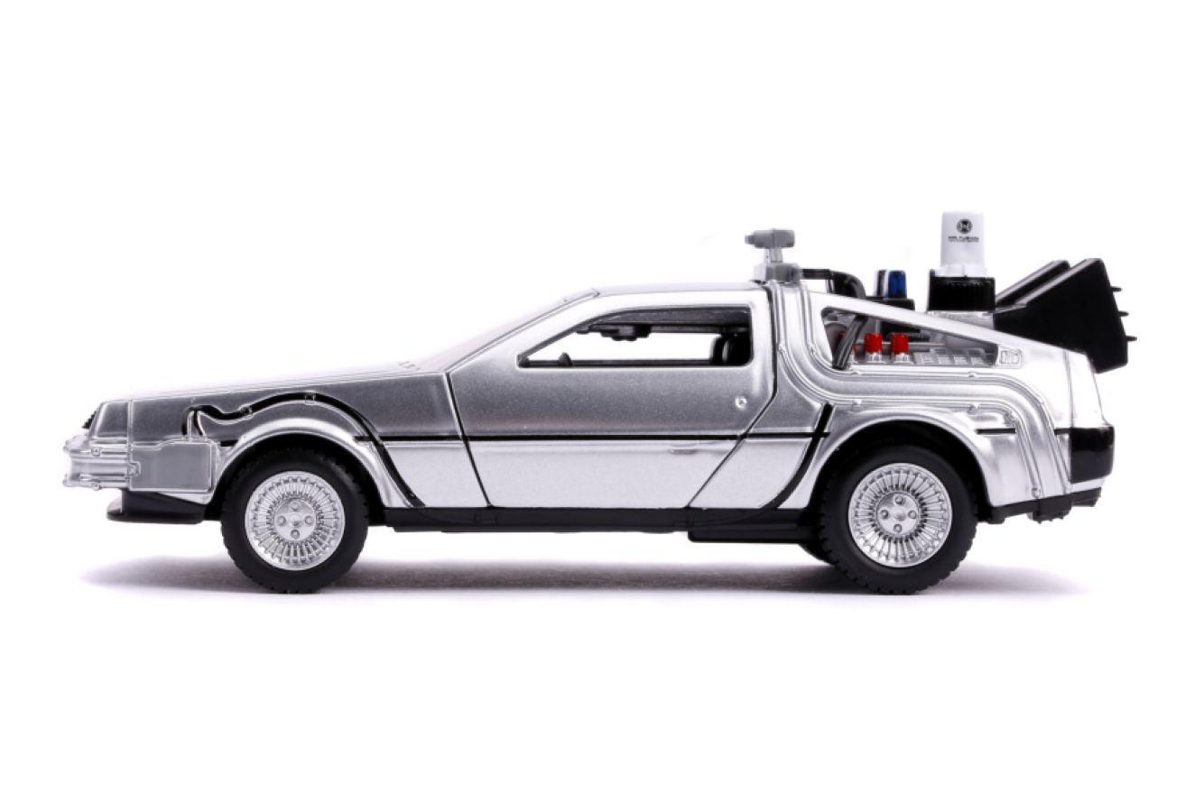 JAD30541 Back to the Future Part II - Delorean 1:32 Scale Hollywood Ride - Jada Toys - Titan Pop Culture