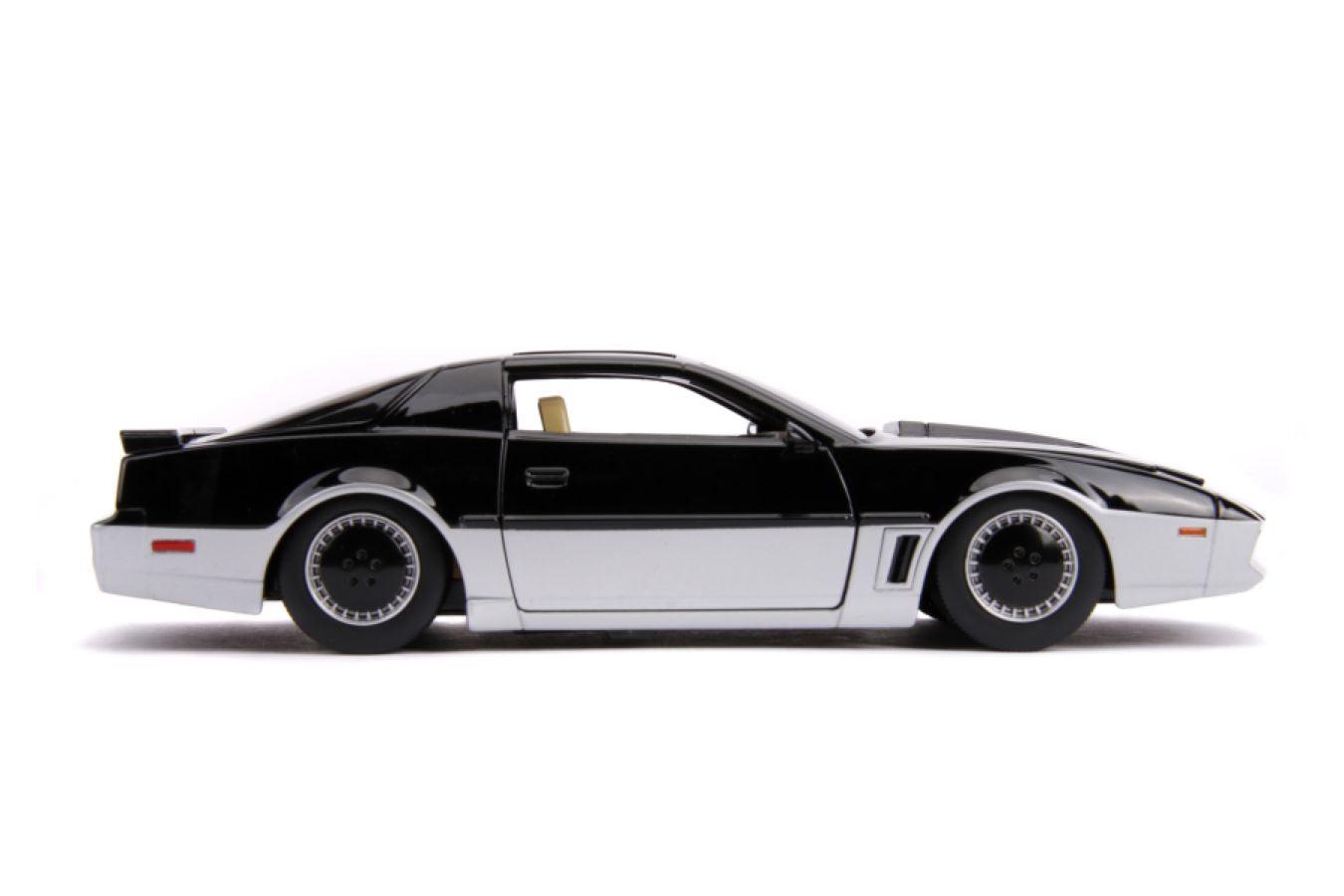 JAD31115 Knight Rider - K.A.R.R. 1982 Pontiac Firebird 1:24 Scale Hollywood Ride - Jada Toys - Titan Pop Culture