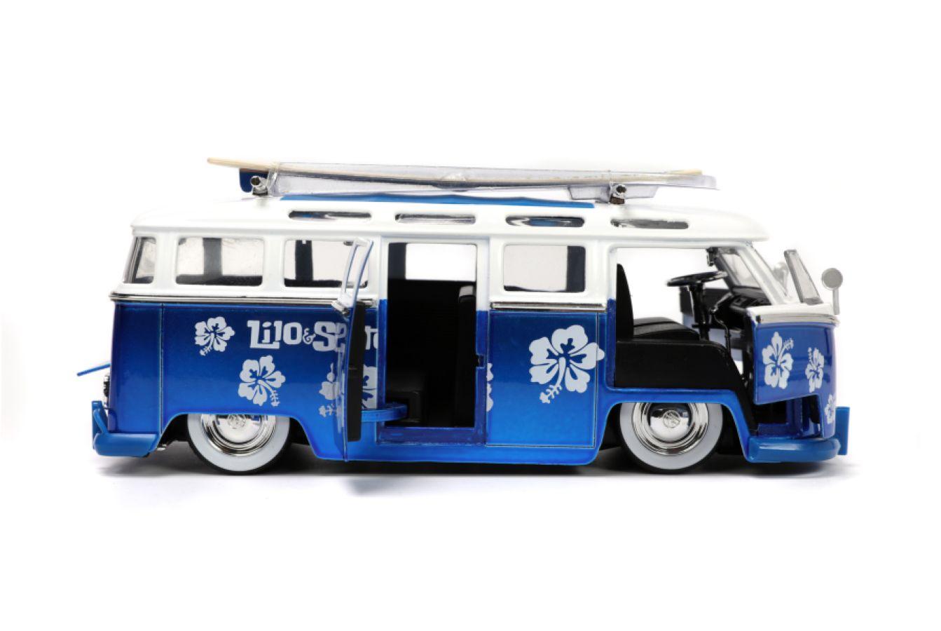 JAD31992 Lilo & Stitch - 1962 VW Bus 1:24 Scale Vehicle with Stitch Figure - Jada Toys - Titan Pop Culture