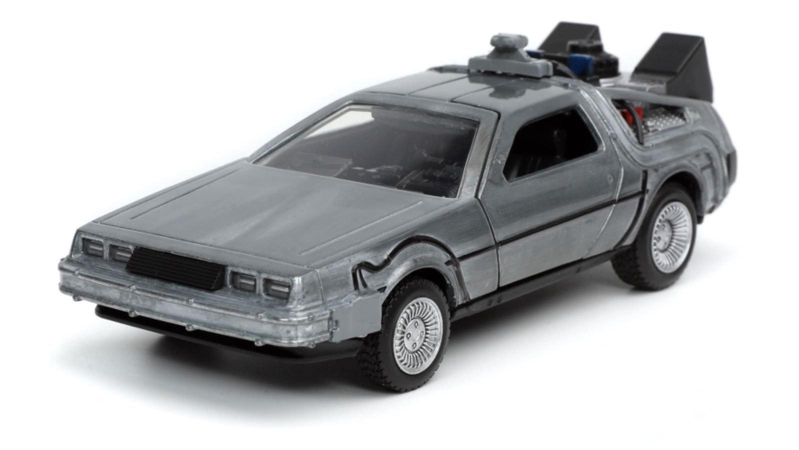JAD32185 Back to the Future - Time Machine Free Rolling 1:32 Scale Hollywood Ride - Jada Toys - Titan Pop Culture
