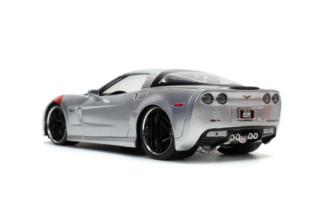 JAD33053 Big Time Muscle - 2006 Corvette Z06 1:24 Scale - Jada Toys - Titan Pop Culture