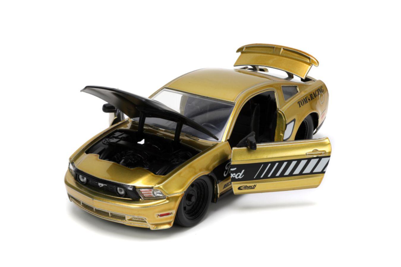 JAD33055 Big Time Muscle - 2010 Ford Mustang GT 1:24 Scale - Jada Toys - Titan Pop Culture