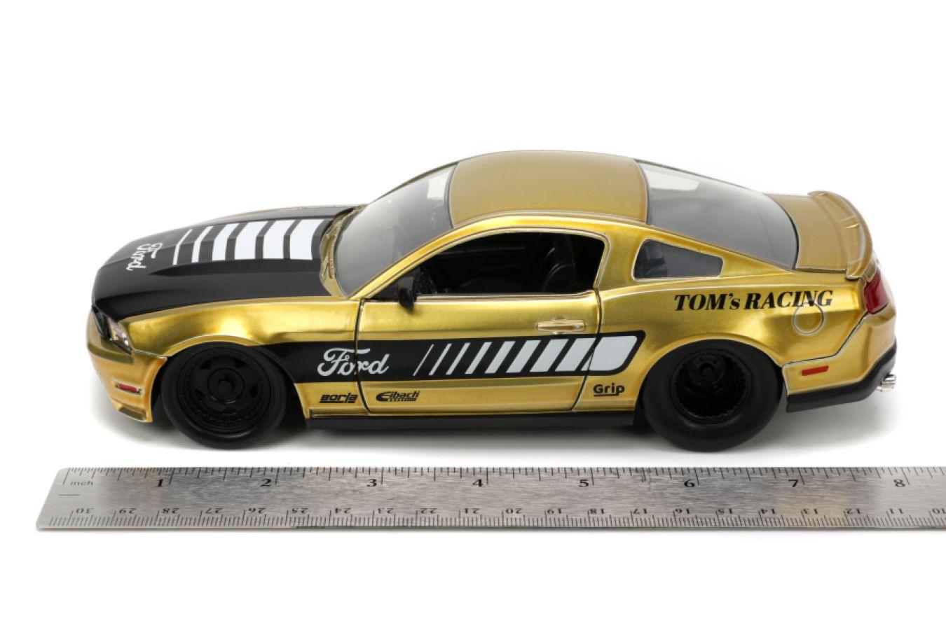 JAD33055 Big Time Muscle - 2010 Ford Mustang GT 1:24 Scale - Jada Toys - Titan Pop Culture