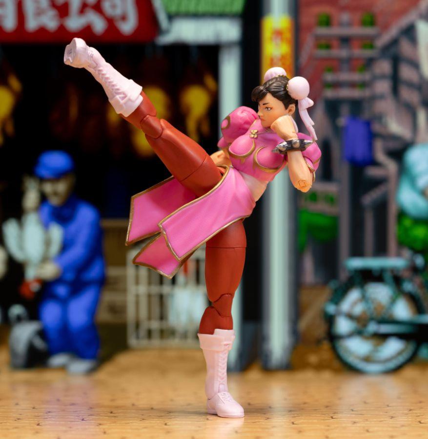 JAD34724 Street Fighter - Chun-Li (Player 2) Deluxe 6" Figure - Jada Toys - Titan Pop Culture