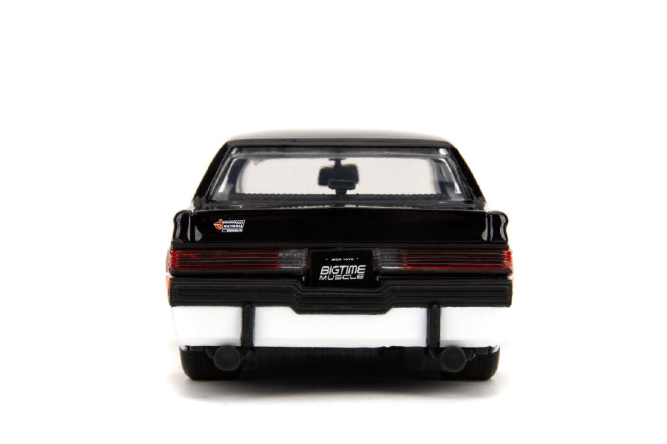 JAD35864 Big Time Muscle: Dark Horse - 1987 Buik Grand National1 :24 Scale Diecast Vehicle - Jada Toys - Titan Pop Culture