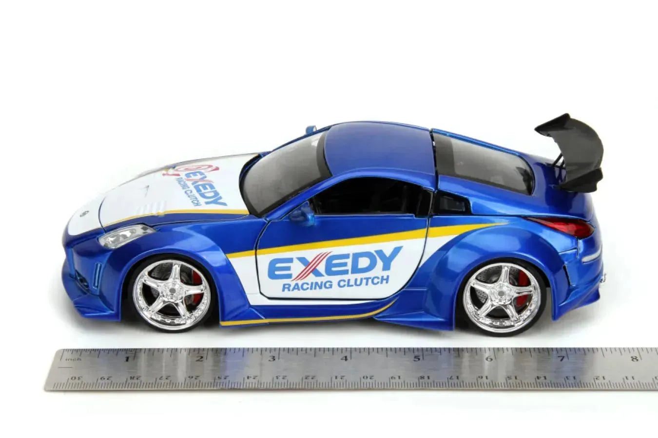 JAD35959 JDM Tuners - 2003 Nissan 350Z 1:24 Scale Diecast Vehicle - Jada Toys - Titan Pop Culture