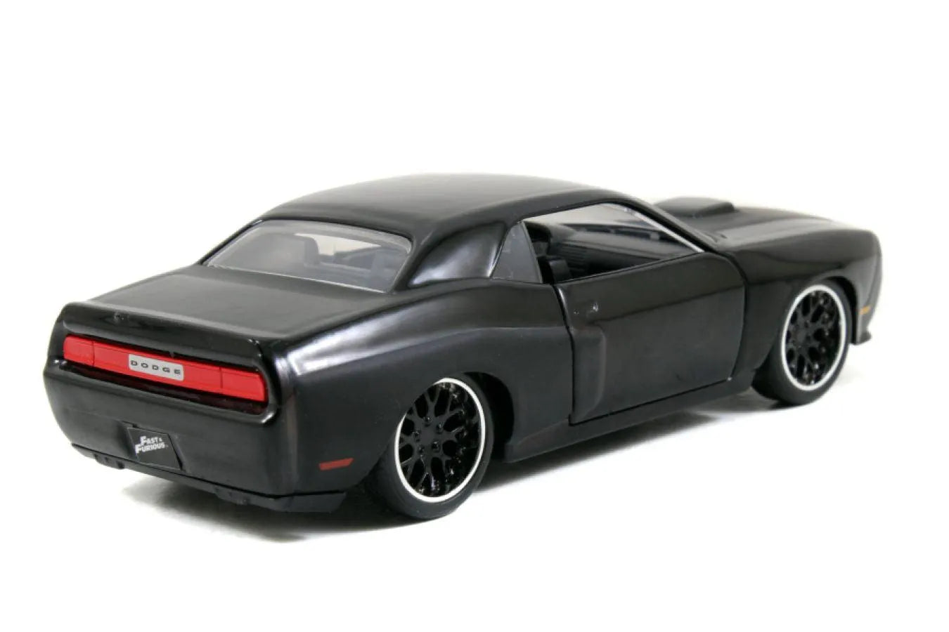 JAD97384 Fast and Furious - 2012 Dodge Challenger SRT8 1:32 Scale Hollywood Ride - Jada Toys - Titan Pop Culture