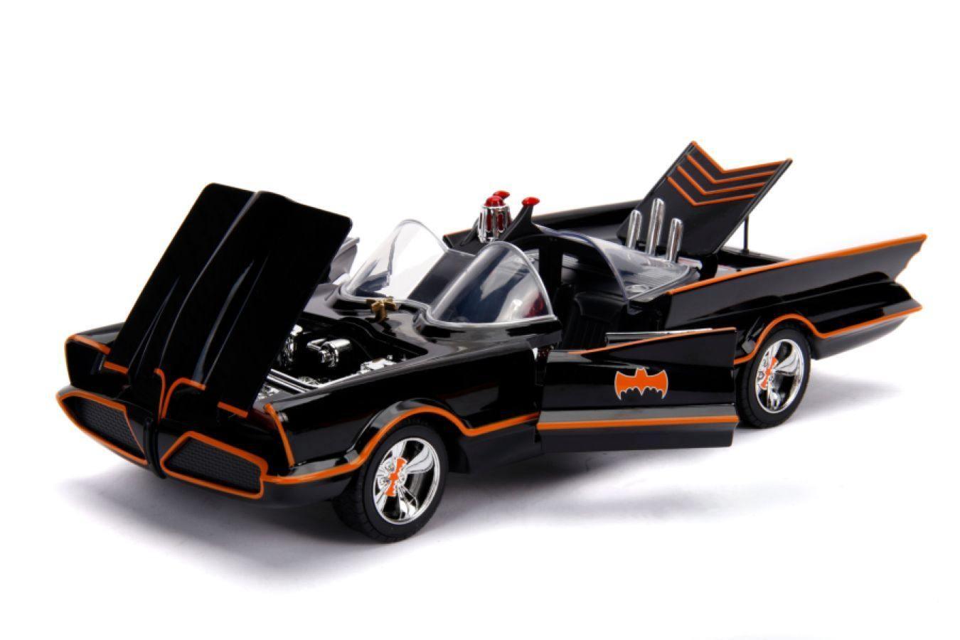 JAD98625 Batman (TV) - Batmobile 1:18 w/Batman - Jada Toys - Titan Pop Culture